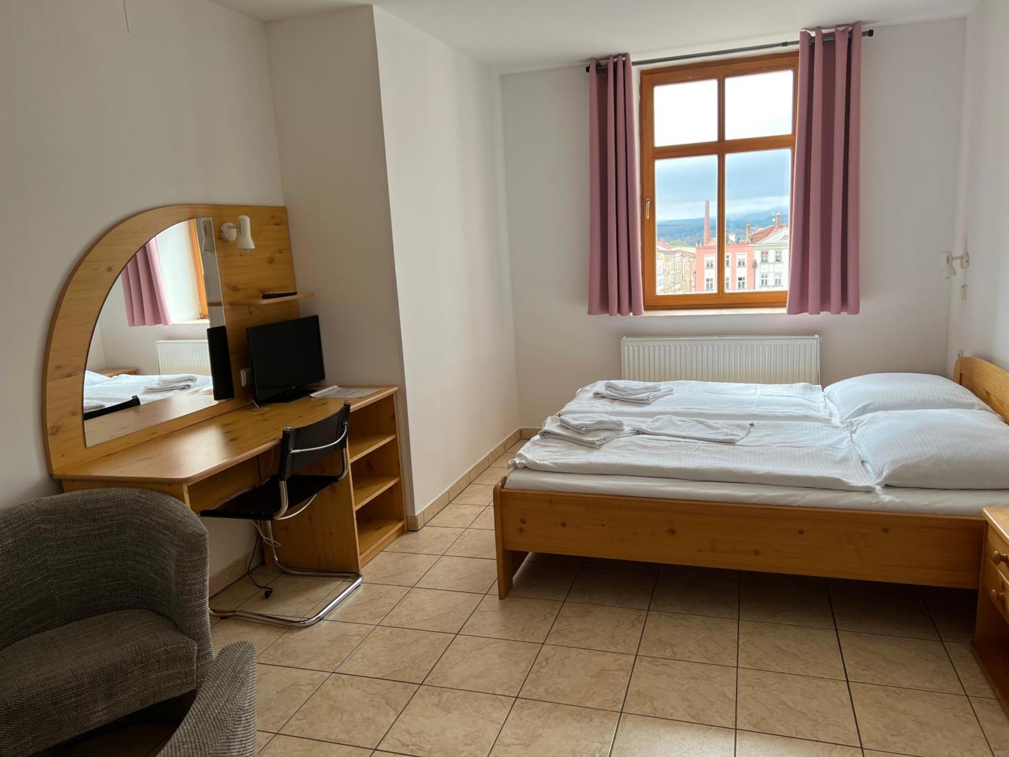 Hotel Praha Broumov Εξωτερικό φωτογραφία